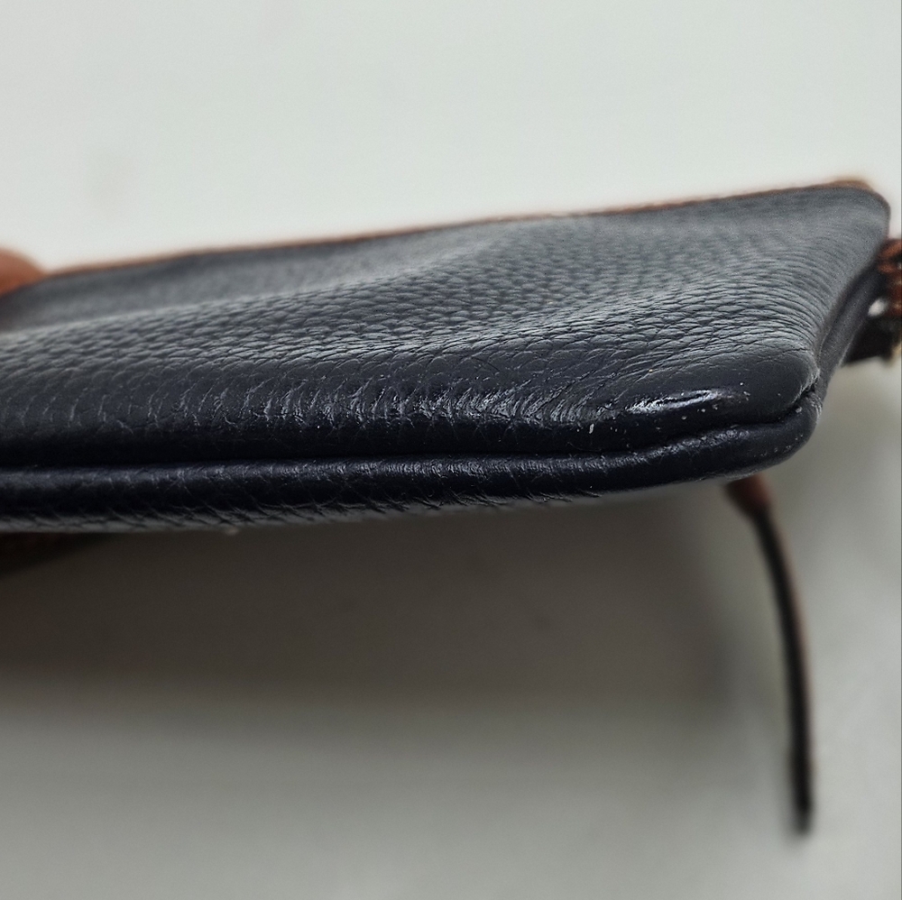 Dooney & Bourke Grain Zip Around Wristlet - Picture 9 of 11